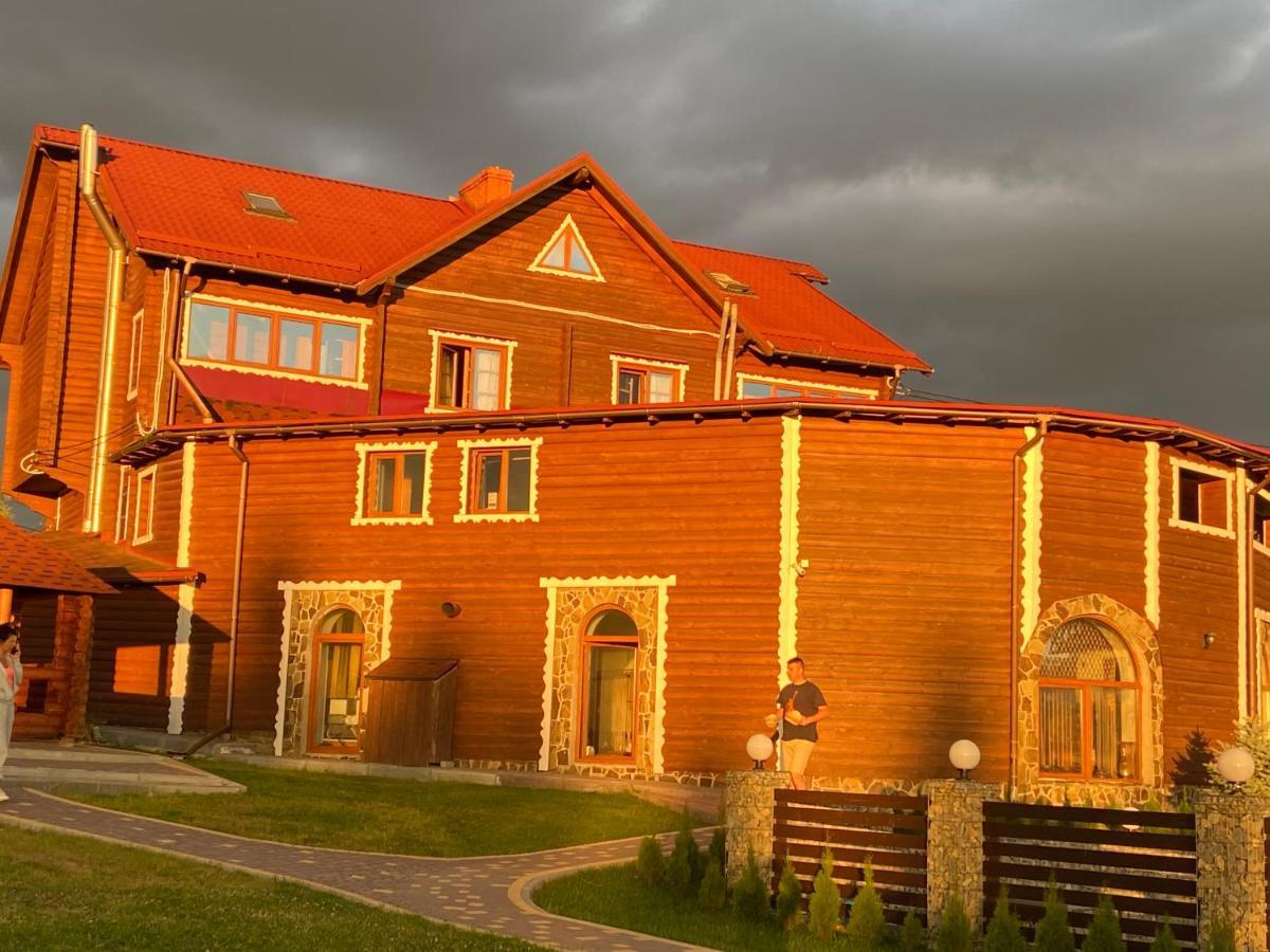 Panorama Karpat Hotel Yablunytsya Ngoại thất bức ảnh