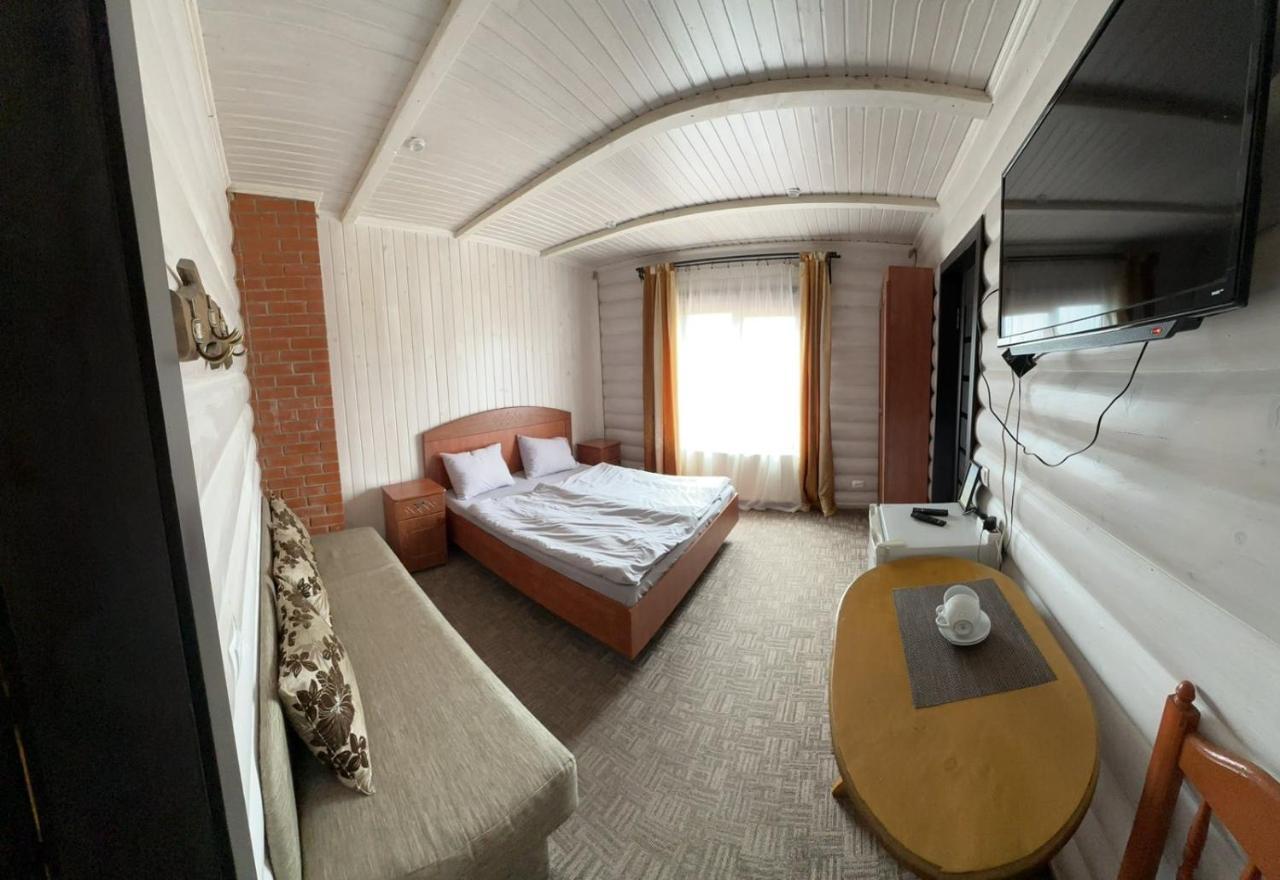 Panorama Karpat Hotel Yablunytsya Ngoại thất bức ảnh