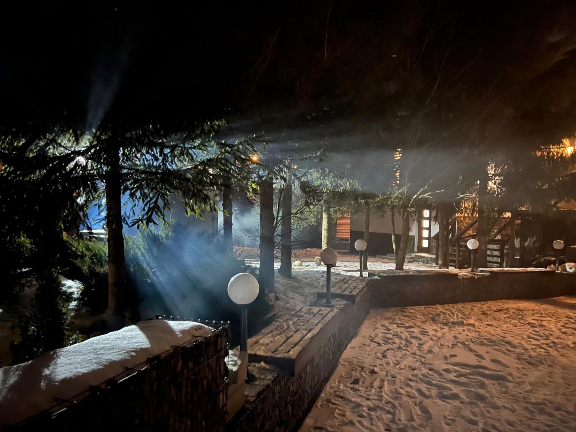 Panorama Karpat Hotel Yablunytsya Ngoại thất bức ảnh